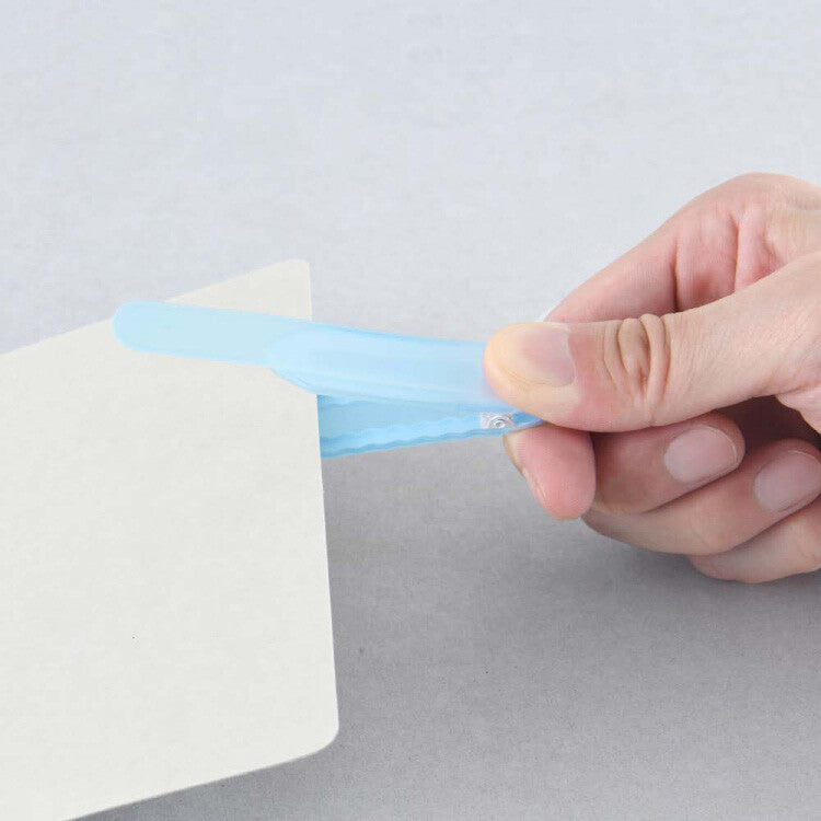 Nakabayashi Pata-P Flipping Bookmark Clear close-up
