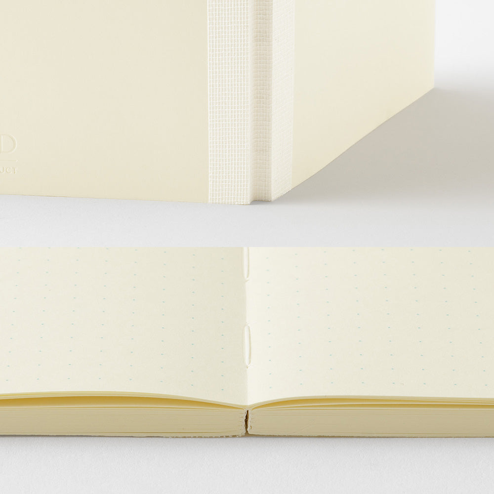 Midori MD Notebook A5 thread-stitched binding detail