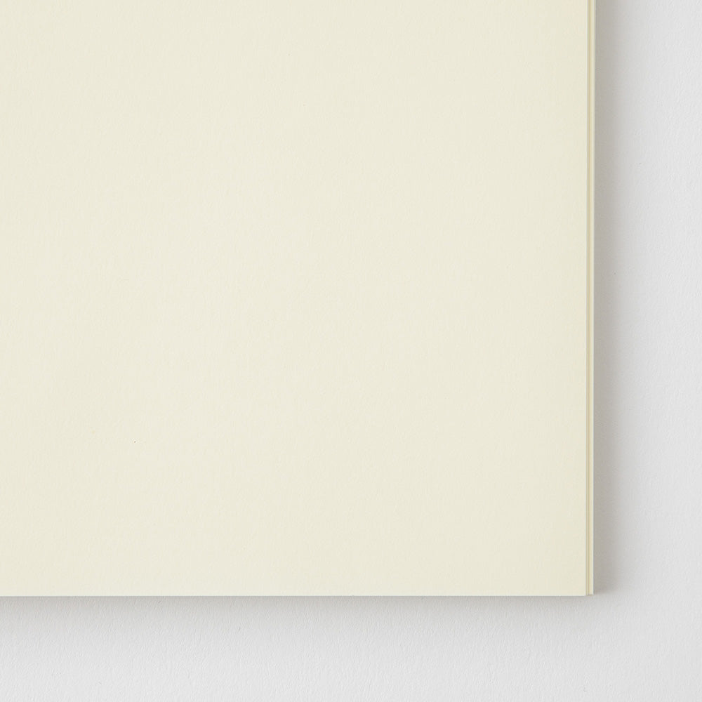 Midori MD Notebook A5 blank paper close-up
