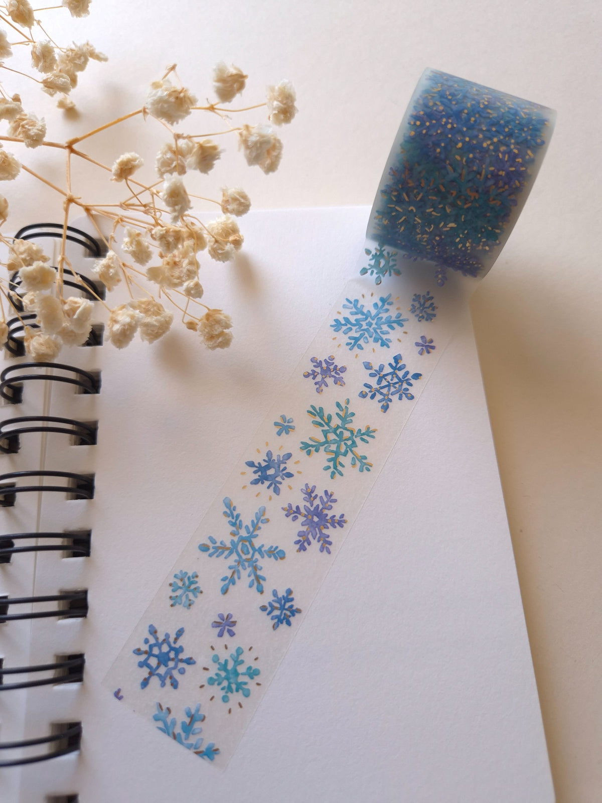 Mind Wave Hokkori Life Kessho clear tape unrolled to show blue snow crystals and gold foil details