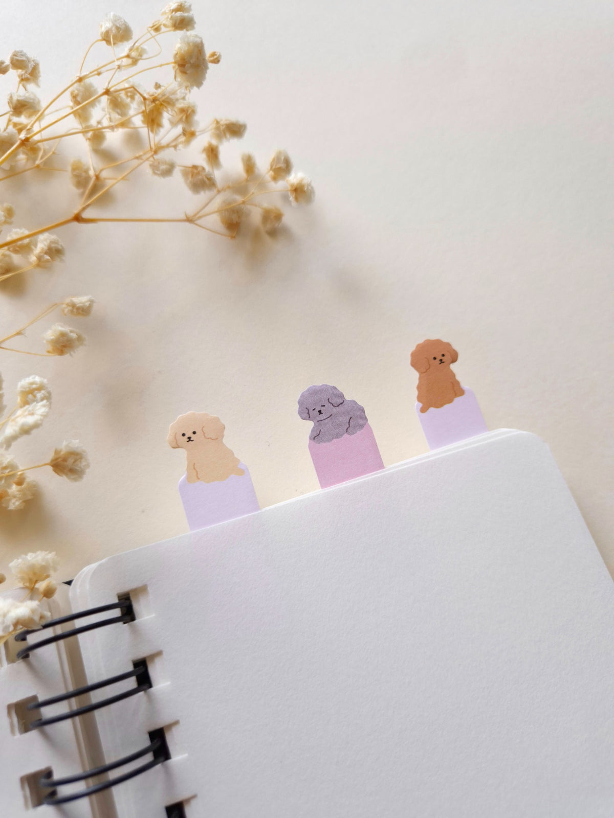 Mind Wave Cat’s Paw sticky markers in use on notebook pages